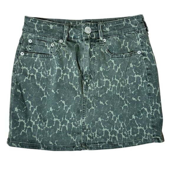 American Eagle Outfitters Dresses & Skirts - AMERICAN EAGLE Denim Stretch OliveGreen Camo Animal Print Mini Jean Skirt Size 2